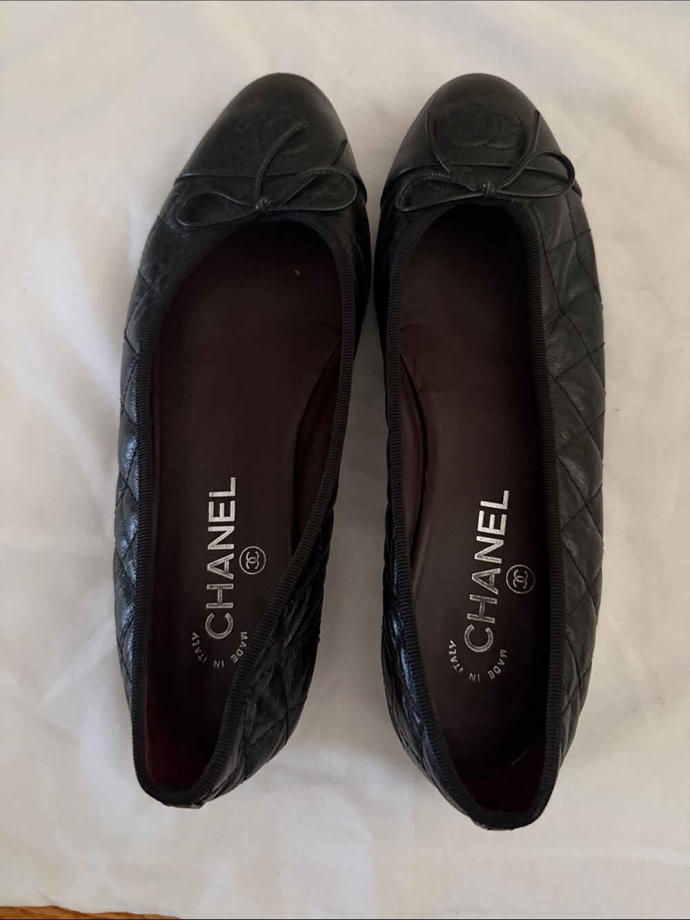CHANEL Black Quilted Leather Ballet Flats with Bow